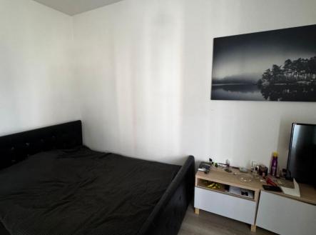 Pronájem bytu, 1+kk, 35 m²