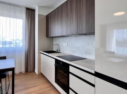 Pronájem bytu, 3+kk, 64 m²