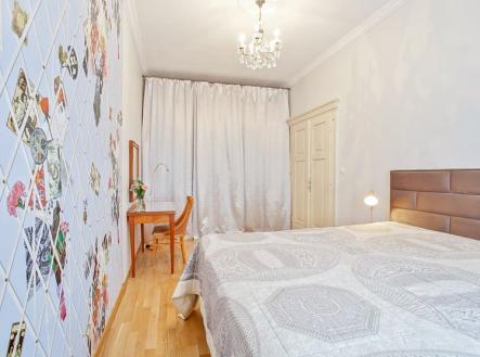 Pronájem bytu, 1+kk, 35 m²