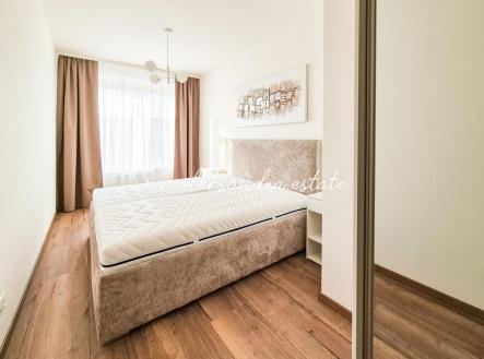 Pronájem bytu, 2+kk, 55 m²