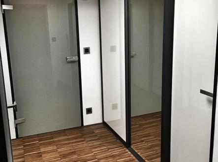 Pronájem bytu, 2+kk, 107 m²