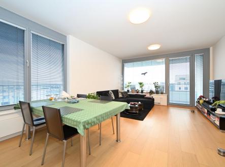 Pronájem bytu, 3+kk, 95 m²