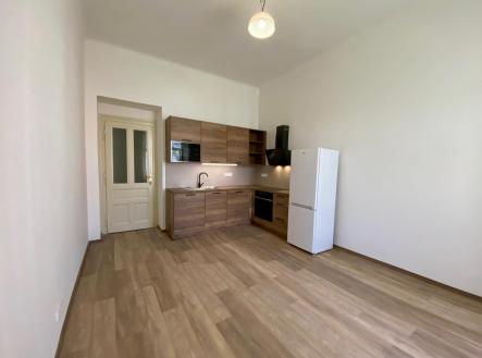 Pronájem bytu, 2+1, 80 m²