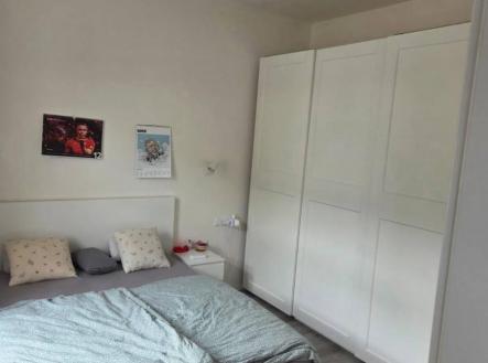 Pronájem bytu, 2+kk, 42 m²