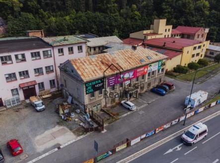 Prodej skladovací prostor, 1 705 m²