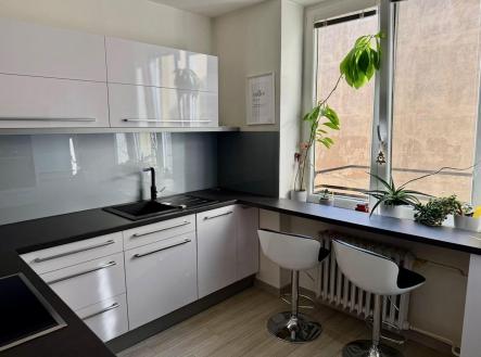 Pronájem bytu, 2+1, 68 m²