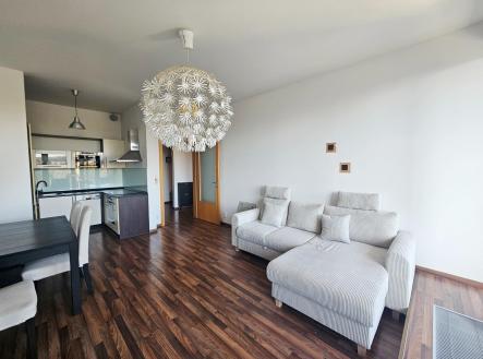 Pronájem bytu, 2+kk, 70 m²