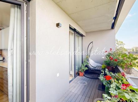 Pronájem bytu, 3+kk, 70 m²