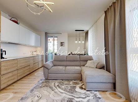 Pronájem bytu, 3+kk, 70 m²