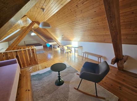 Pronájem bytu, 2+kk, 75 m²