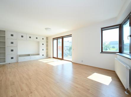 Pronájem bytu, 1+kk, 56 m²