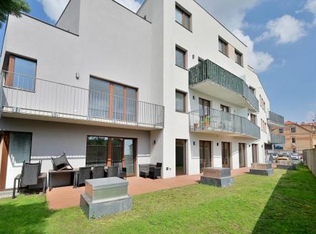 Pronájem bytu, 1+kk, 56 m²