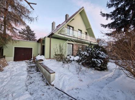 Pronájem domu/vily, 270 m²