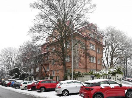 Pronájem kanceláře, 73 m²