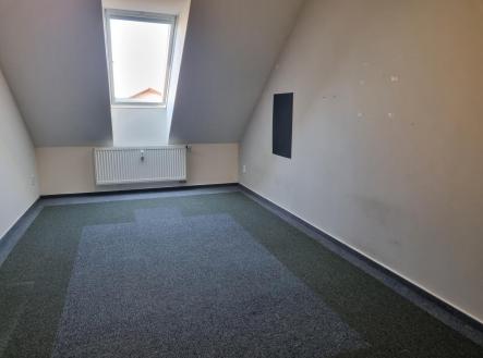 Pronájem bytu, 2+1, 56 m²