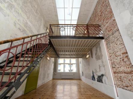 Pronájem kanceláře, 79 m²