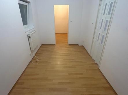 Pronájem bytu, 3+kk, 70 m²