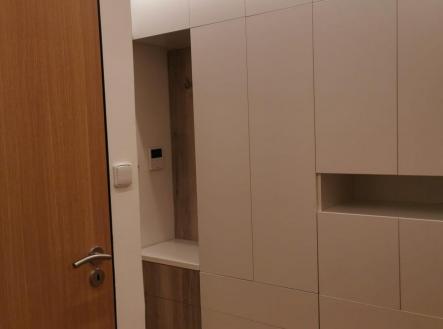 Pronájem bytu, 2+kk, 54 m²