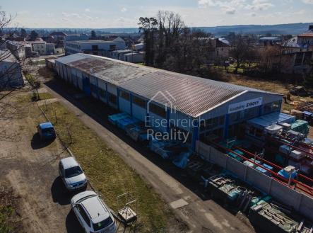 Pronájem skladovací prostor, 1 160 m²