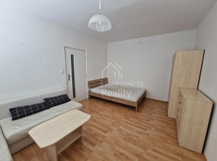 Pronájem bytu, 1+1, 34 m²