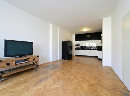 Pronájem bytu, 4+kk, 96 m²