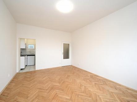 Pronájem bytu, 1+kk, 30 m²