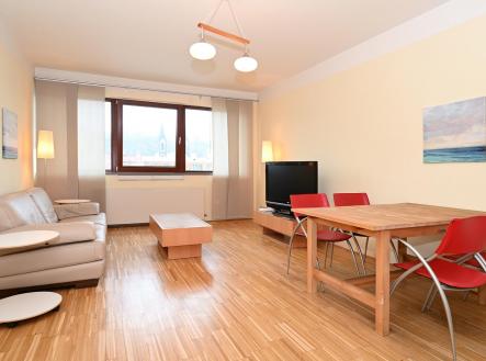 Pronájem bytu, 2+kk, 77 m²