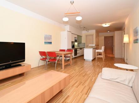 Pronájem bytu, 2+kk, 77 m²