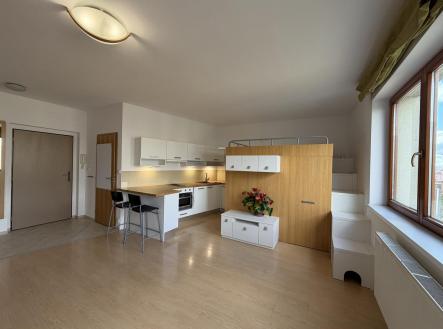 Pronájem bytu, garsoniéra, 36 m²