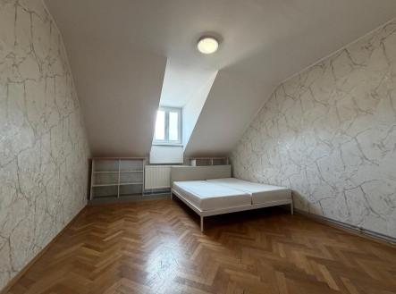 Pronájem bytu, 2+kk, 42 m²
