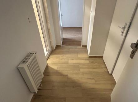 Pronájem bytu, garsoniéra, 26 m²