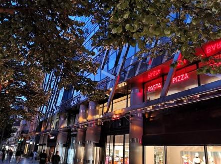 Pronájem obchodní prostory, 57 m²