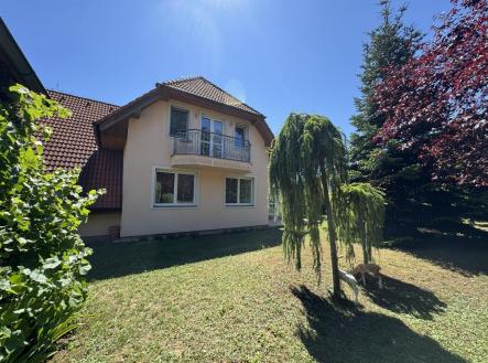 Prodej domu/vily, 301,7 m²