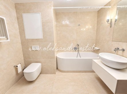 Pronájem bytu, 2+kk, 58 m²