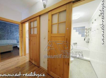 AD-reality, realitní kancelář