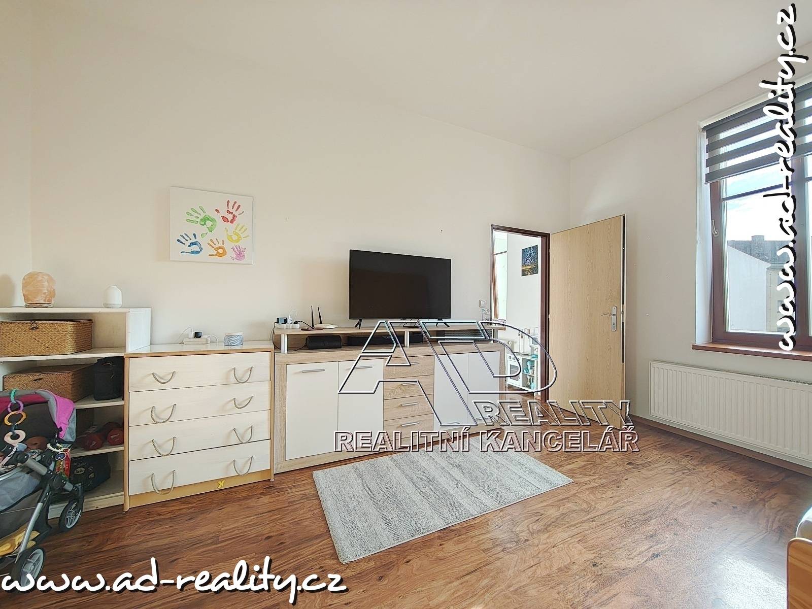 AD-reality, realitní kancelář