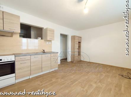 Pronájem bytu, 2+kk, 44 m²