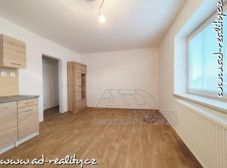 Pronájem bytu, 2+kk, 44 m²