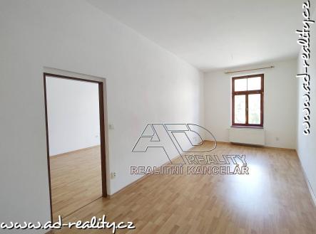 Pronájem bytu, 2+1, 77 m²