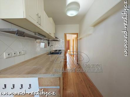 AD-reality, realitní kancelář