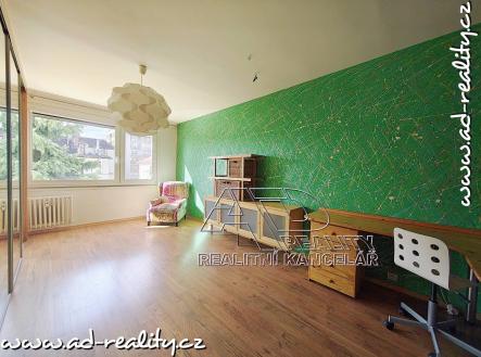 AD-reality, realitní kancelář