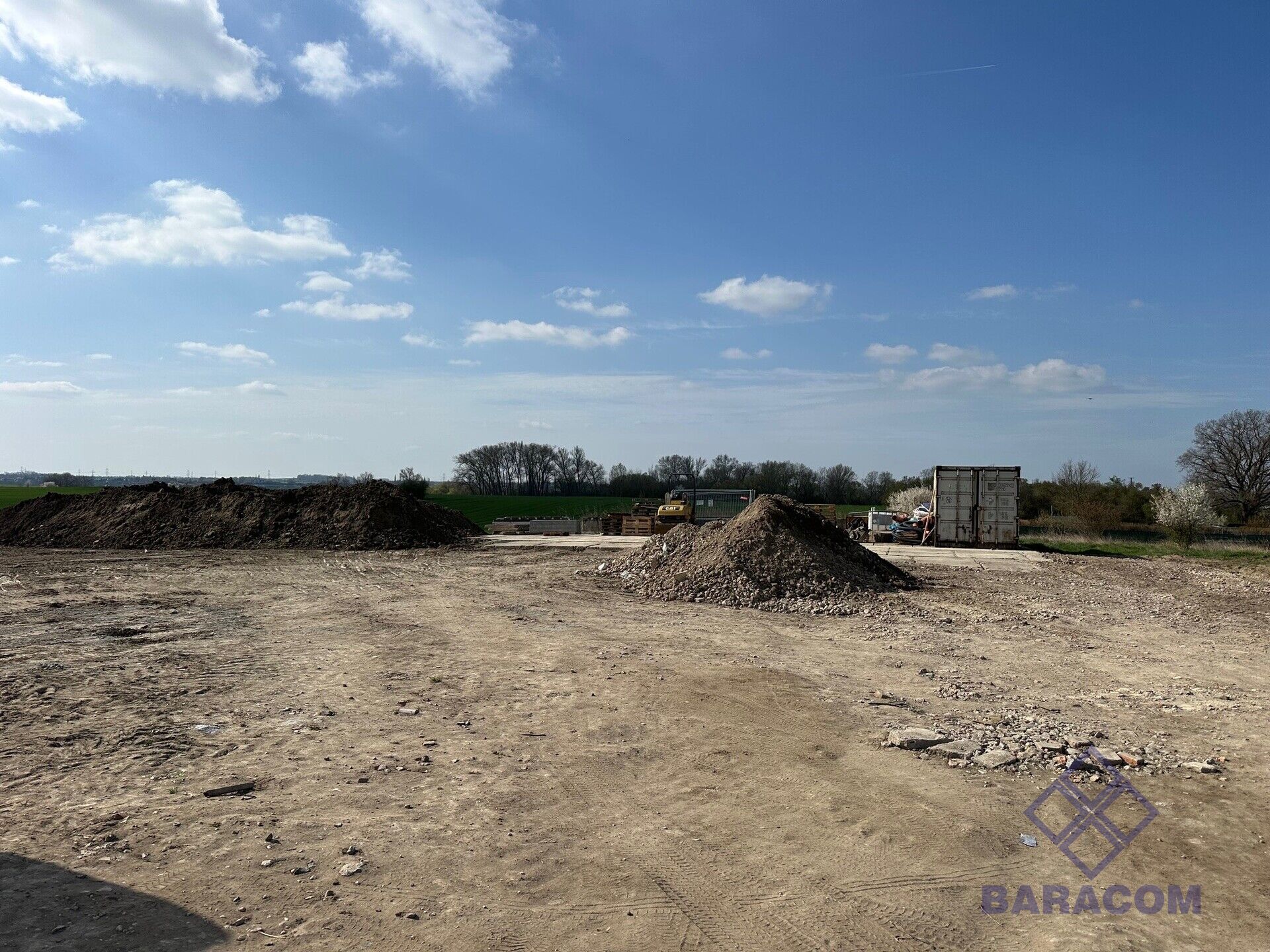 Prodej stavebního pozemku 1023m²