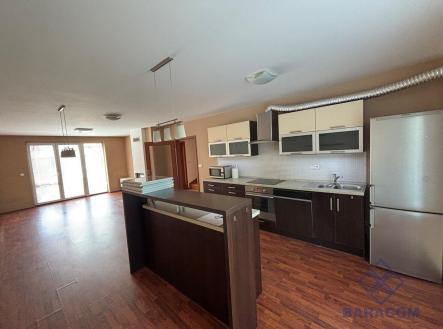 Pronájem domu/vily, 104 m²