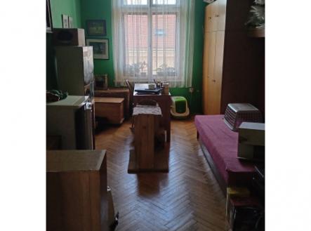 Byt 3kk k prodeji, 67 m2, Praha Žižkov, před rekonstrukcí