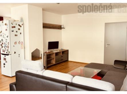 Novostavba 3kk/L, 85 m2 plus lodžie, 30.000,- Kč plus garáž a poplatky