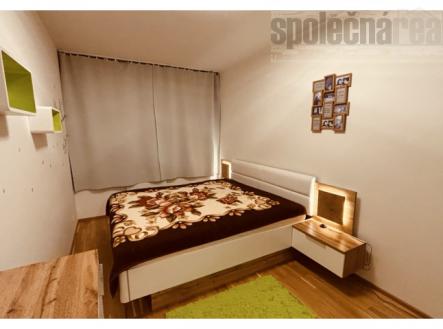 Novostavba 3kk/L, 85 m2 plus lodžie, 30.000,- Kč plus garáž a poplatky