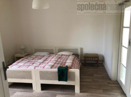 Útulný byt 3+1 se zahradou po rekonstrukci k pronájmu, Hanspaulka, 32.000 Kč plus energie 6000 Kč