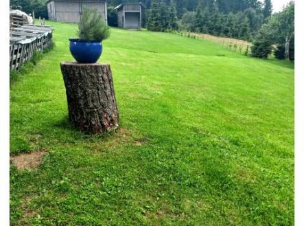 Novostavba na jedinečném místě - polosamota u Hoffmannovy boudy