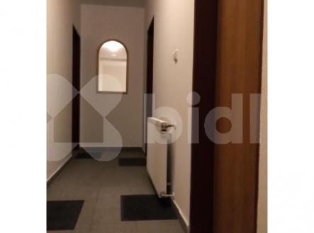 Novostavba 1+1 k pronájmu,45 m2, metro Dejvická 15 min autem,