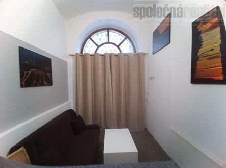 Jednotka  2kk k prodeji, 53 m2, Praha Žižkov, po částečné rekonstrukcí